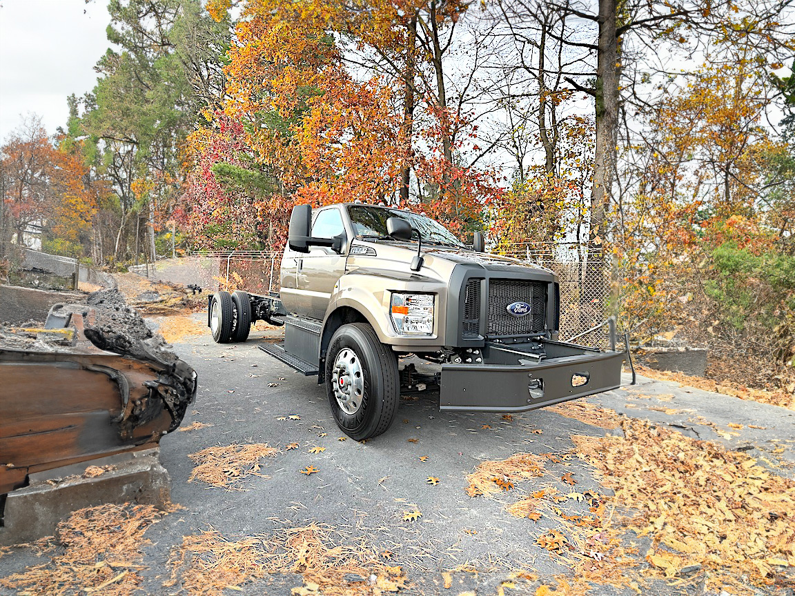 2024 FORD F-650 SUPER-CAB