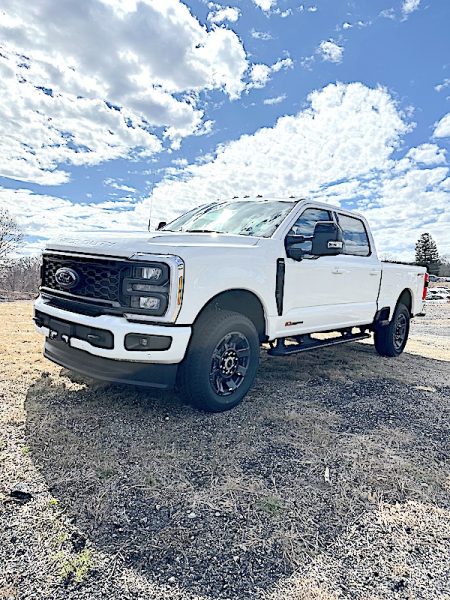 2024 FORD F-250 CREW-CAB